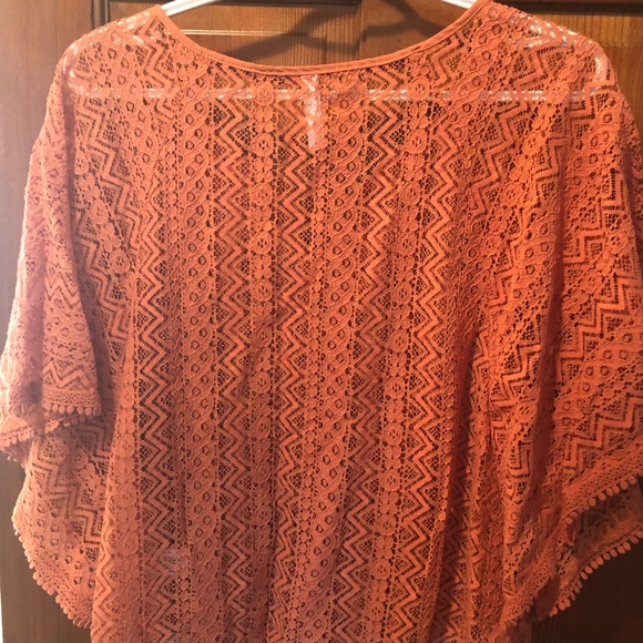 Blouse - Picture 2 of 2